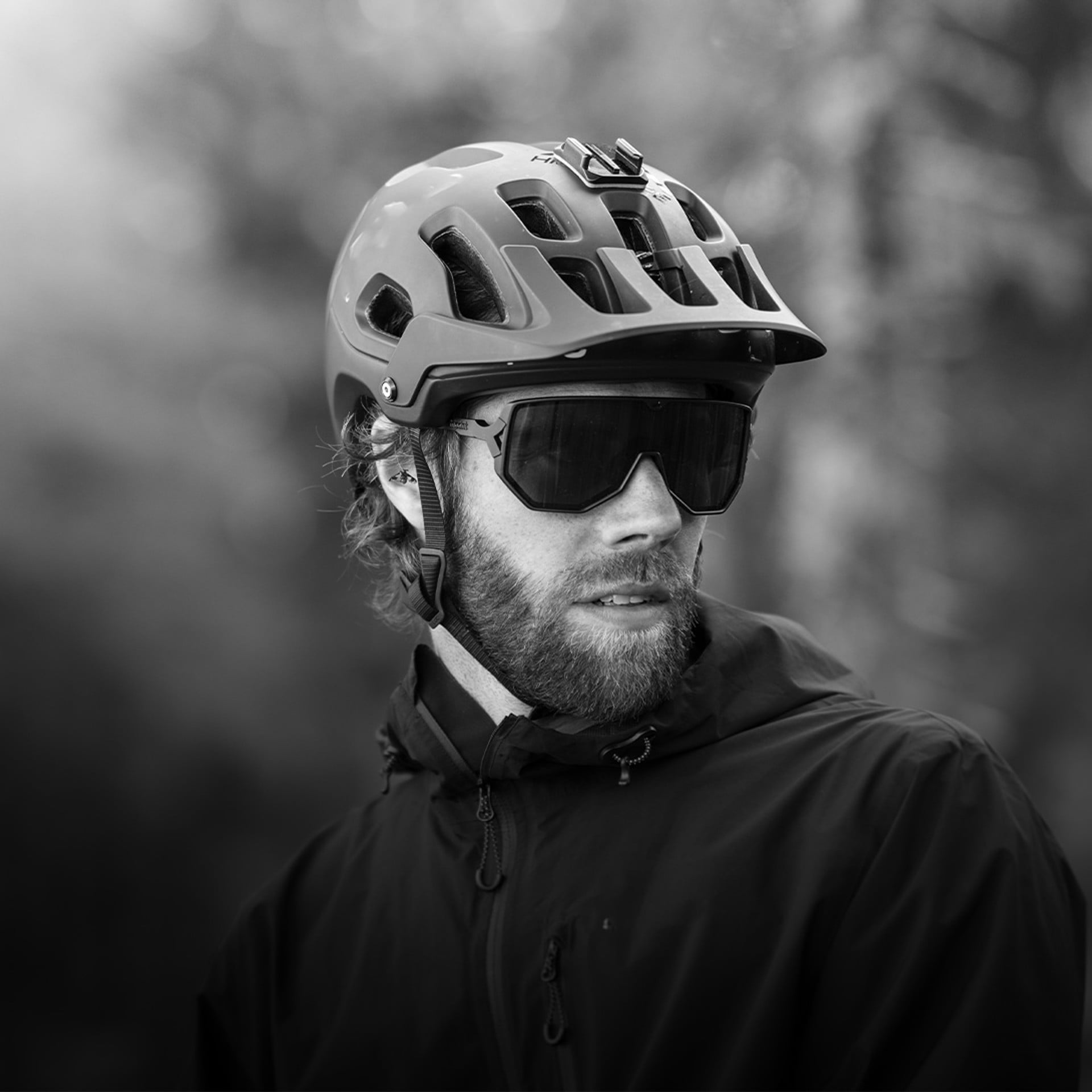 003 Reschen Matt Black / Smoke - Tripoint